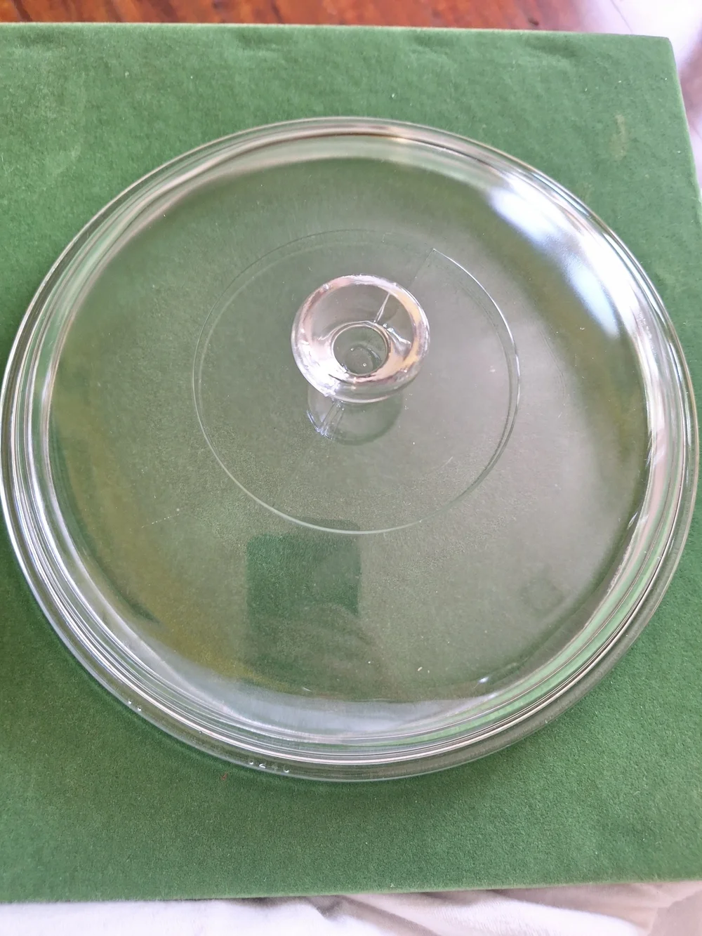 Pryex Clear Glass Lid with Knob 38Pyrex624C
